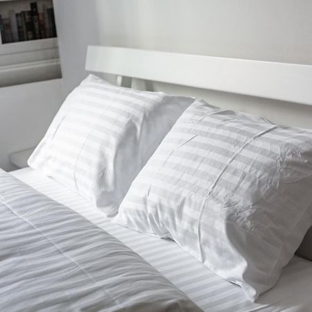 Bookinist Apartment Leopoli Esterno foto